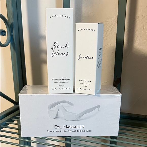 earth harbor Other - Earth Harbor Beach Waves & Sunstone Hair Care Set with Free Eye Massager